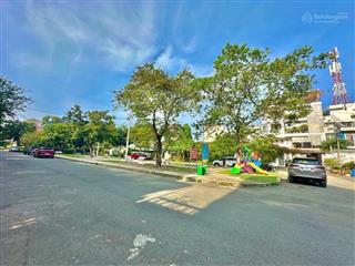 77tr/m2 lô đất xây biệt thự mặt tiền đường ven sông.hbc.thủ đức.sau gigamall.420m2.chỉ 26.5 tỷ