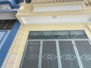 Bán nhà hồ tùng mậu, gần mặt phố 48m2 phù hợp gia đình ở và kinh doanh cho thuê
