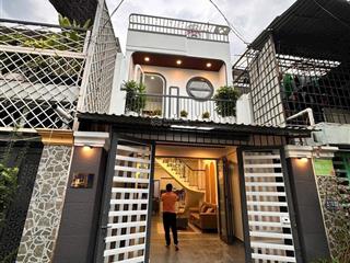 Nhà siêu đẹp hẻm xe hơi sát gò vấp
