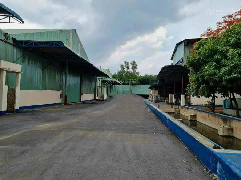 Cần bán nhà xưởng 13389m2 khu cn mỹ phước 4, bến cát bình dương, giá 75 tỷ , mr tương 0962 866 ***