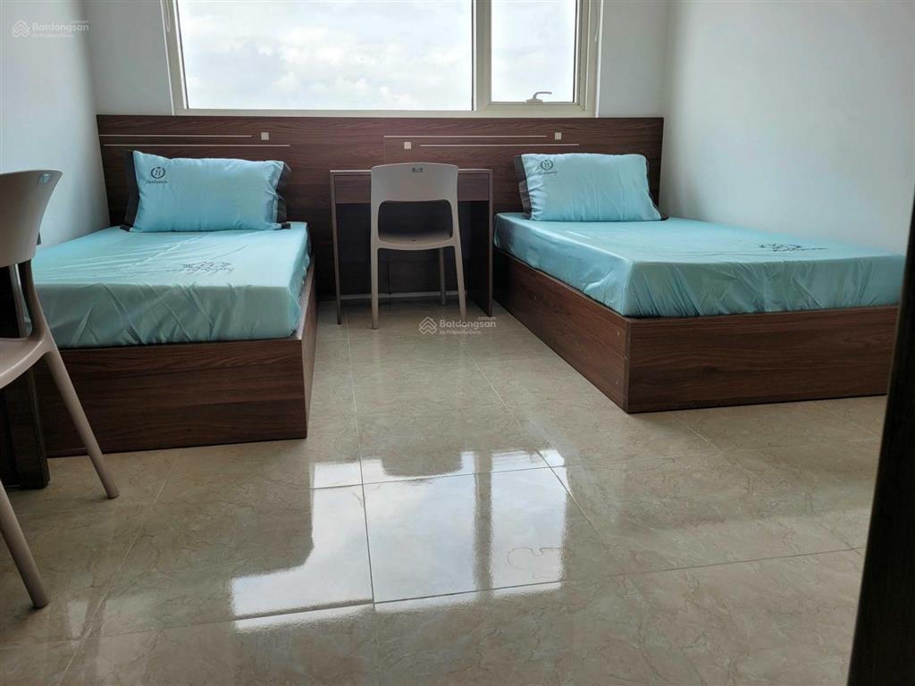 Cho thuê căn hộ view biển 70m2, 2 phòng ngủ