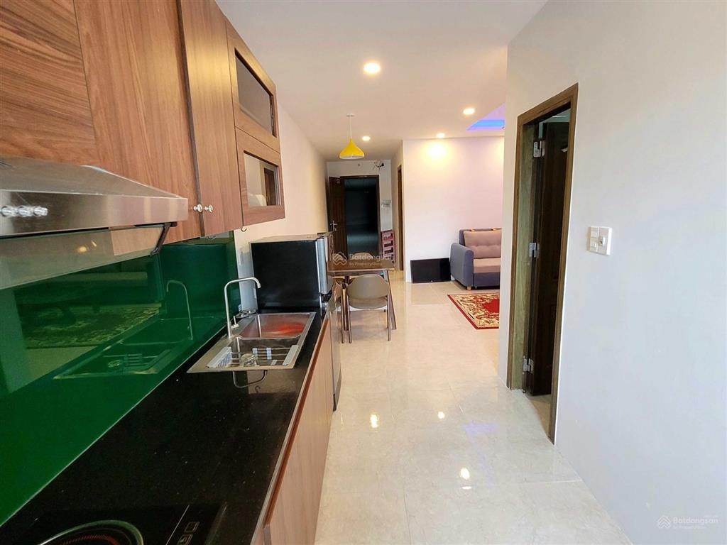 Cho thuê căn hộ view biển 70m2, 2 phòng ngủ