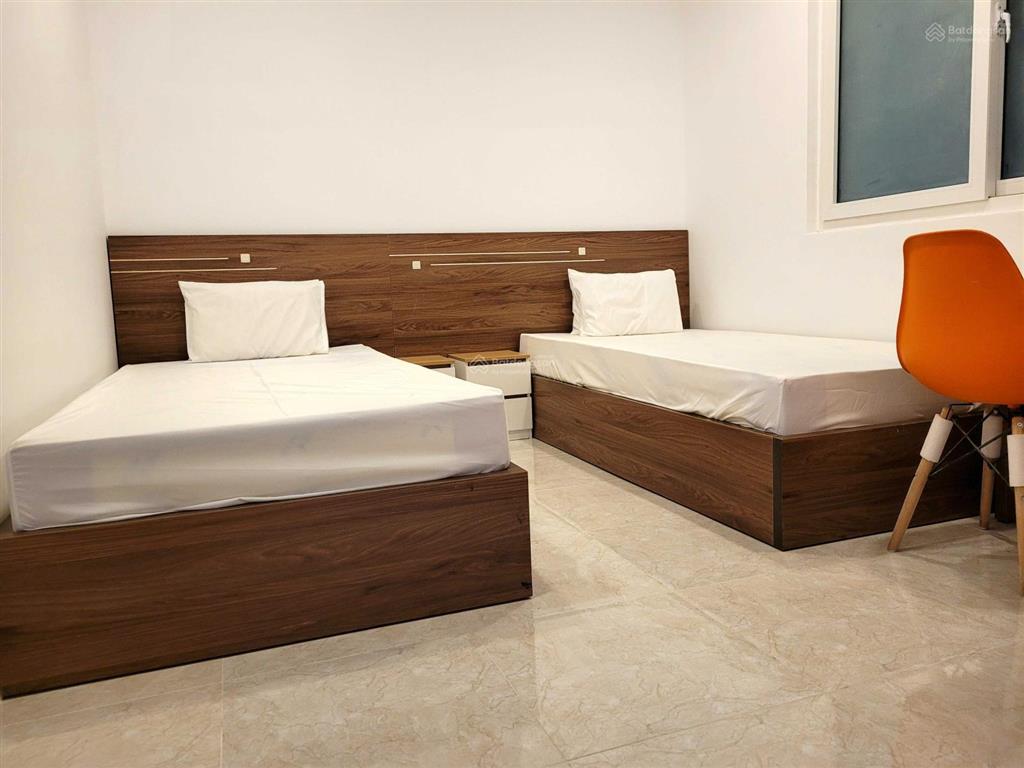 Cho thuê căn hộ view biển 70m2, 2 phòng ngủ