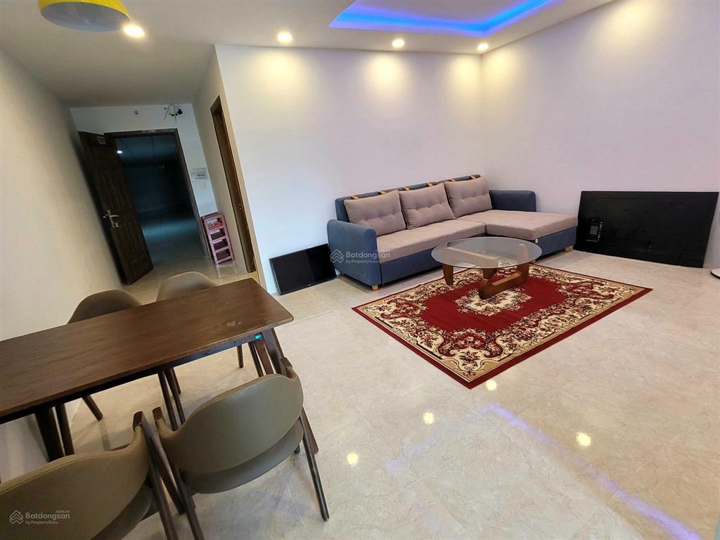 Cho thuê căn hộ view biển 70m2, 2 phòng ngủ