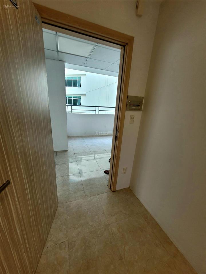 Bán căn hộ hàng hiếm 70m2, ngay giếng trời ở mường thanh khánh hòa, nha trang