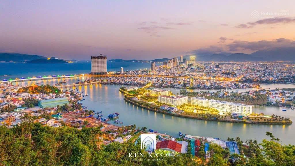 Bán căn hộ hàng hiếm 70m2, ngay giếng trời ở mường thanh khánh hòa, nha trang