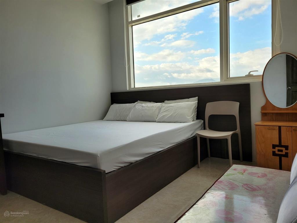 Bán căn hộ hàng hiếm 70m2, ngay giếng trời ở mường thanh khánh hòa, nha trang