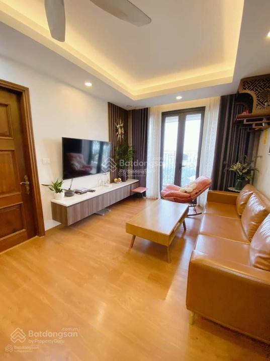 Cho thuê căn nguyên bản 9,5tr, cc 789 xuân đỉnh. 0989 123 ***