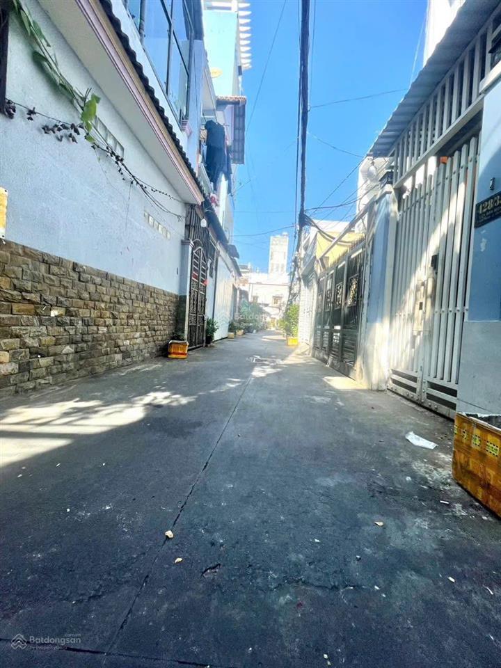 Bán nhà đường luỹ bán bích  4,32 x 14,5m  2 tầng  nhỉnh 5 tỷ  q. tân phú  0914 443 ***