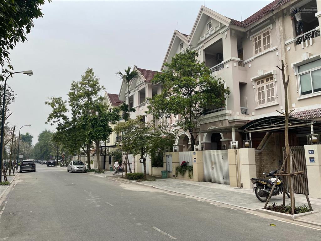 Bán liền kề ciputra thiết kế đẹp, đường rộng 15m, khu riêng biệt ở cực kỳ thích, tiện ích đầy đủ