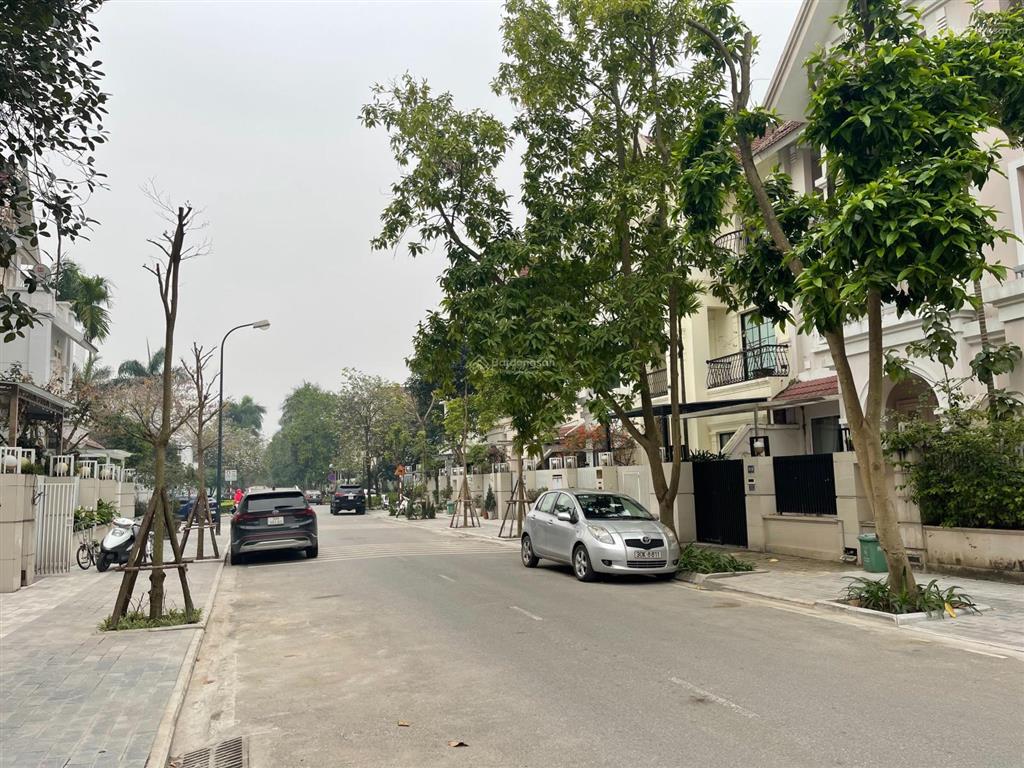 Bán liền kề ciputra thiết kế đẹp, đường rộng 15m, khu riêng biệt ở cực kỳ thích, tiện ích đầy đủ