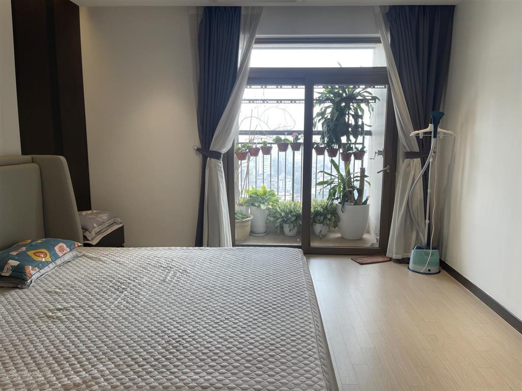 Bán căn hộ duplex starlake, tầng cao view đẹp, hướng nam mát mẻ, thiết kế đẹp, nội thất cao cấp