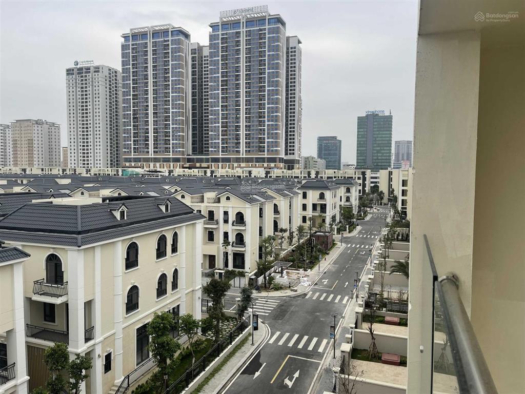 Bán biệt thự đơn lập và song lập vị trí đẹp, nhà 2 mặt đường trước sau, giá thương lượng