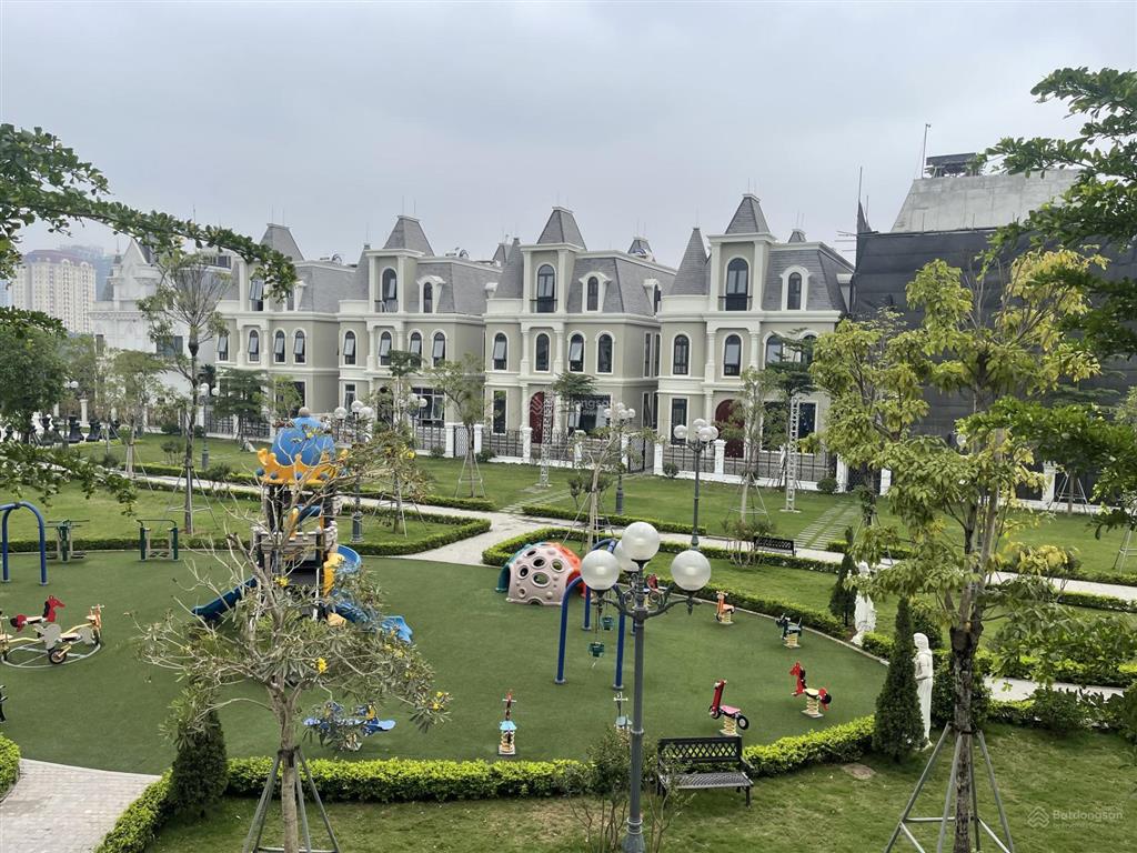 Bán biệt thự kita ciputra view vườn hoa cực kỳ đẹp, gần công viên 65ha, hồ tây, sông hồng, lotte