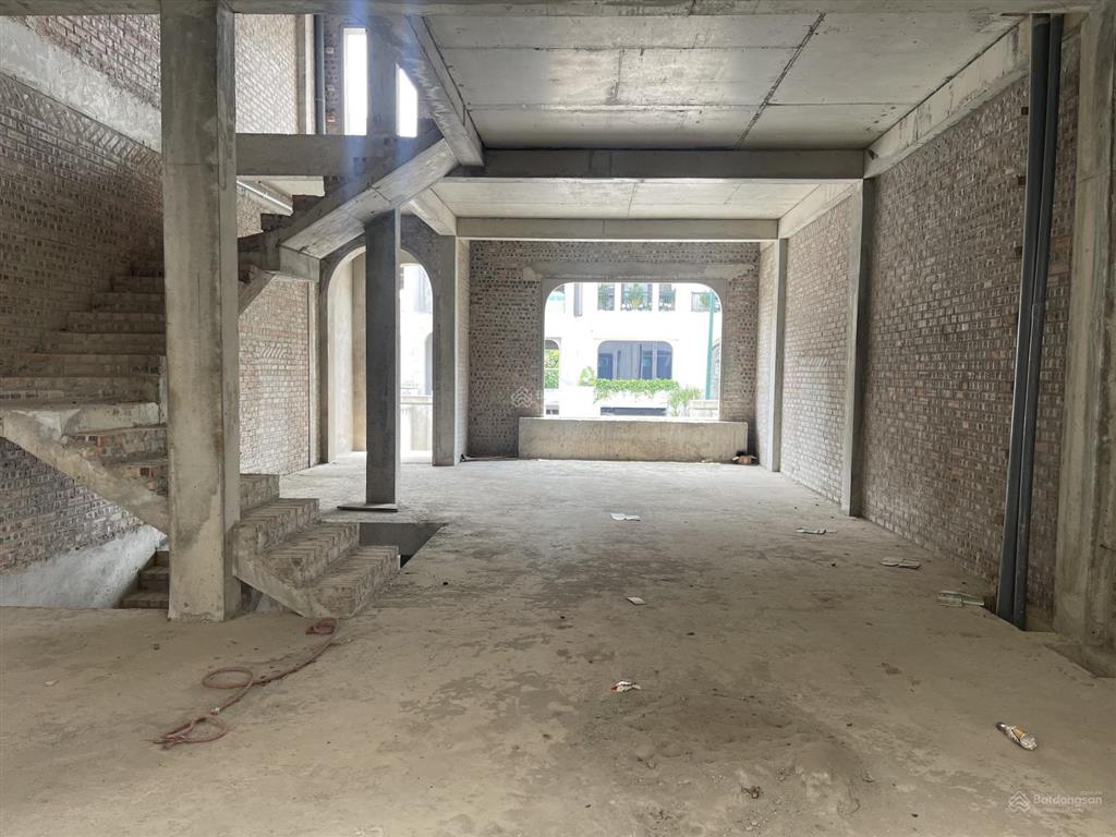 Bán biệt thự kita ciputra view vườn hoa cực kỳ đẹp, gần công viên 65ha, hồ tây, sông hồng, lotte