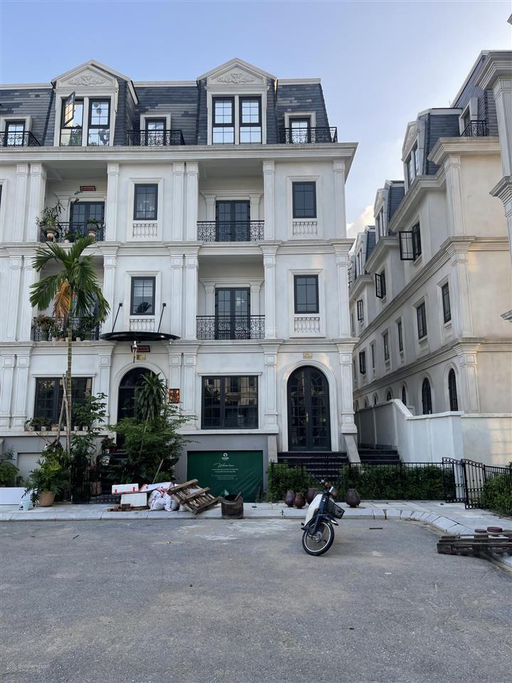 Bán biệt thự shophouse jade square giá chuẩn tốt nhất thị trường, pháp lý đầy đủ, bàn giao nhà ngay