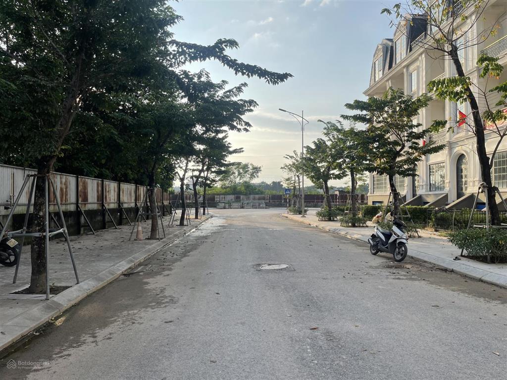 Bán biệt thự shophouse jade square giá chuẩn tốt nhất thị trường, pháp lý đầy đủ, bàn giao nhà ngay