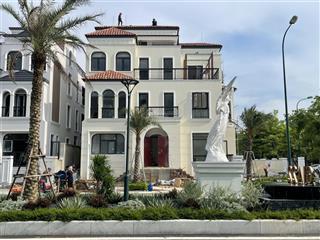 Bán biệt thự ciputra căn góc đẹp 324m2, vị trí đẹp, gần lotte, hồ tây, giá rẻ nhất khu, đầu tư tốt