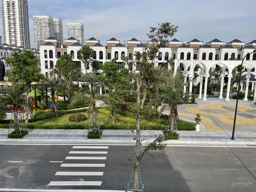 Bán biệt thự căn góc đẹp nhất ciputra, view vườn hoa, gần công viên 65ha, nhà bàn giao mới tinh