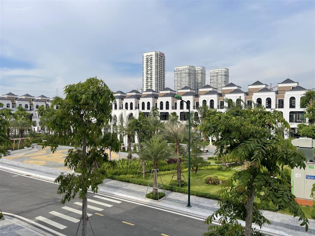 Bán biệt thự căn góc đẹp nhất ciputra, view vườn hoa, gần công viên 65ha, nhà bàn giao mới tinh