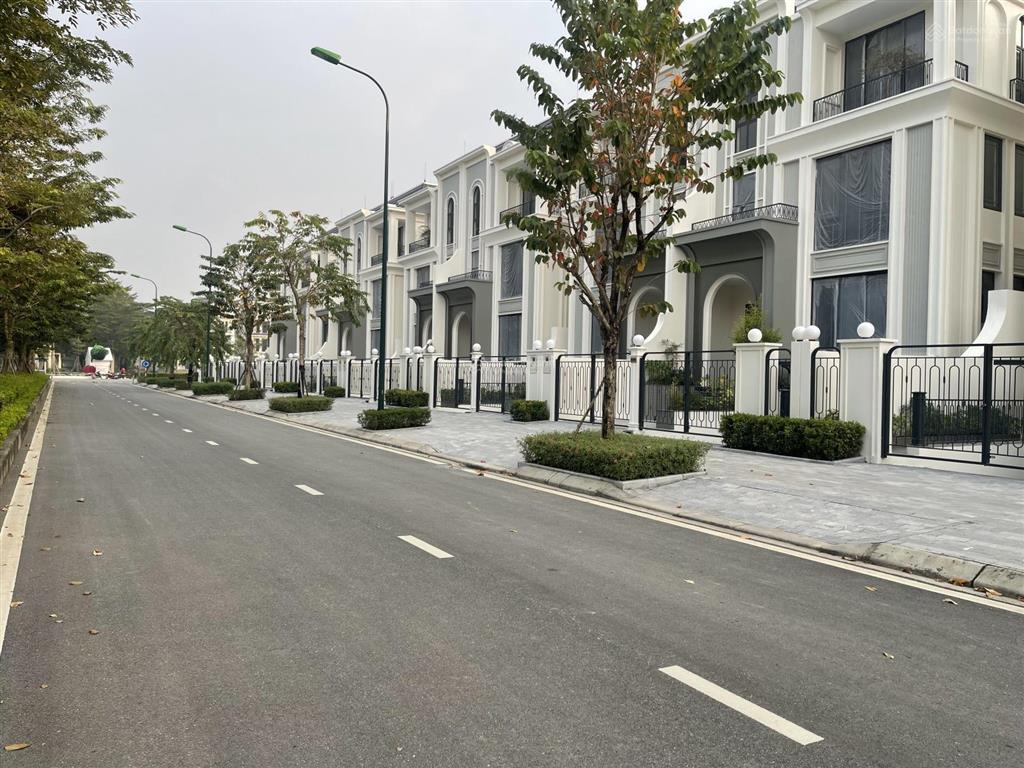 Bán biệt thự ciputra mặt đường đôi 30m, view vườn hoa siêu đẹp, gần đại công viên 65ha thoáng mát