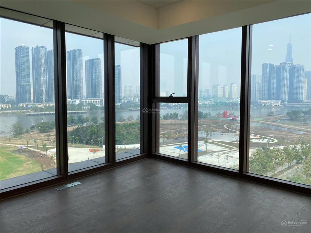 63 tỷ sở hữu căn hộ 4pn 168.04m2 hiếm, view quận 1, cầu ba son, sông sài gòn, có thang riêng