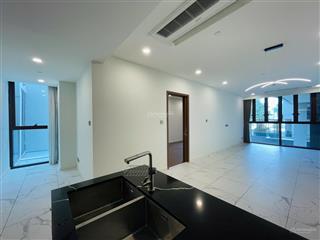 Cho thuê 3pn 2wc 109m2, giá 35tr/tháng, sẳn pass xem nhà.