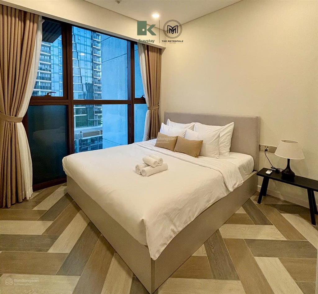 Bán 1pn 1wc 50m2  tầng cao, view đẹp giá 13,5 tỷ all in, đã có sổ hồng.