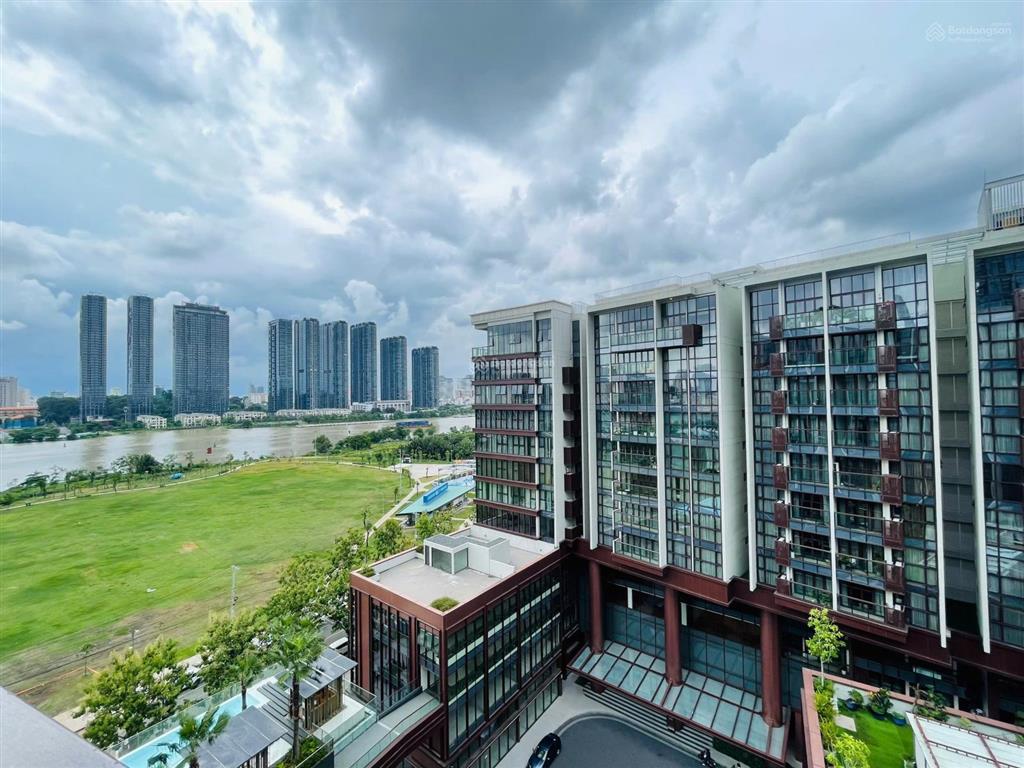 Bán 1pn 1wc 50m2 có vách tường, full nt sẵn hđ thuê giá 13,5 tỷ all in, view sông sg và ifc marina