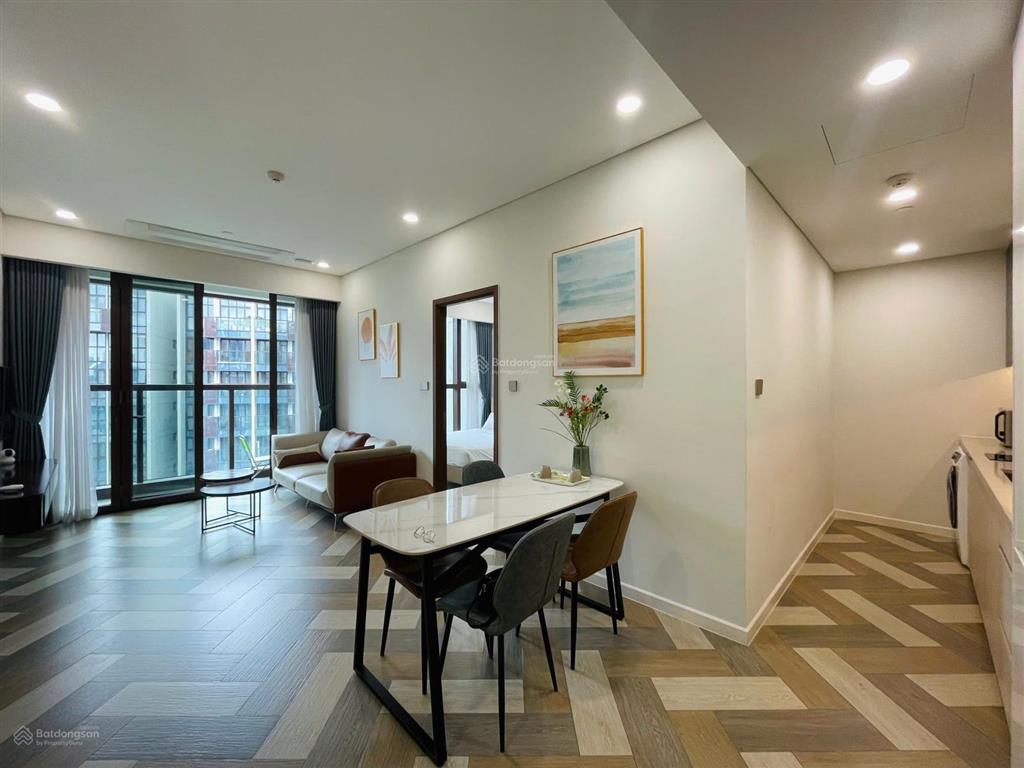 Bán 1pn 1wc 50m2 có vách tường, full nt sẵn hđ thuê giá 13,5 tỷ all in, view sông sg và ifc marina