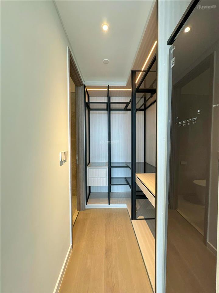 Layout hiếm bán 2pn 2wc 76m2, giá 34,5 tỷ còn tl, đã có sổ, xem nhà 24/7.  nghĩa 0708 864 ***