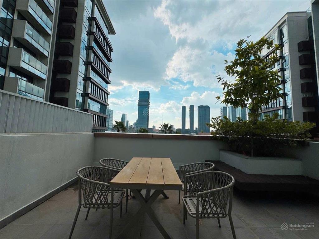 Cần bán 2pn 2wc 93m2, có sân vườn 93 m2, giá 25 tỷ all in  đã có sổ