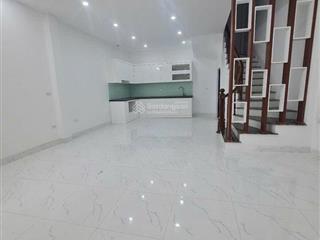 Bán nhà xuân la tây hồ 47m2 5 tầng đẹp ở ngay 9,5 tỷ!