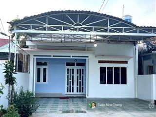 Chính chủ càn bán nhà cấp 4 lô góc 2 mặt tiền. vĩnh hiệp, nha trang.