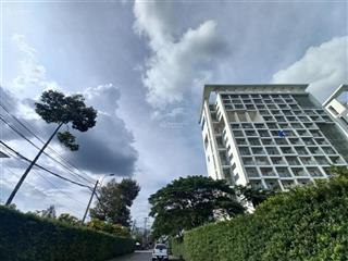 Đất cạnh trường đh. tài chính mkt, giá đầu tư 50tr/m2, sổ hồng riêng, 76m2 (ngang 5.5m)