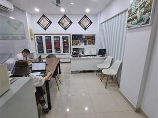 Bán nhà quận 7, nguyễn thị thập, phú mỹ hưng, 5 x 28m, giá 16.5 tỷ, dt 142m2, gần siêu thị bigc