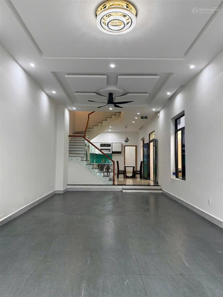 Siêu phẩm 3 tầng vừa ở vừa kinh doanh ngay tháp 69 tầng sun group & tâm điểm pháo hoa quốc tế!