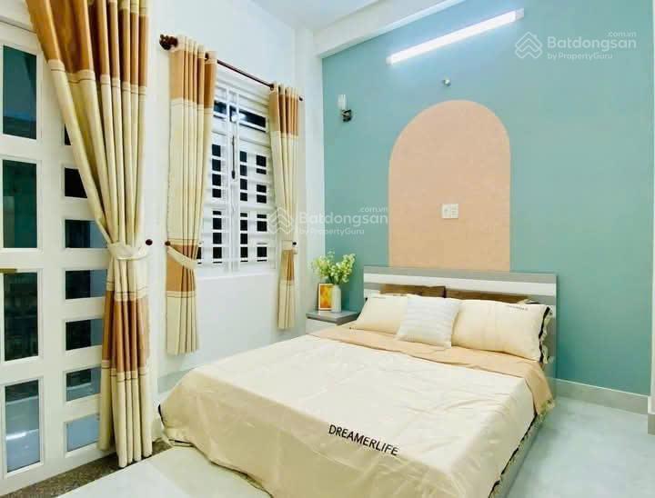 Bán gấp nhà hậu giang, 60m2, 4 tầng btct, 4pn 5wc, gần cooprmart hậu giang,hẻm xe hơi tới cửa