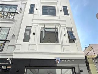 Thu nhập 28tr/tháng, chdv 5 tầng  gần vincom nguyễn xí p26 q. bình thạnh  giá chỉ 8 tỷ tl