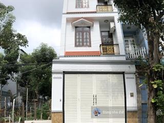Siêu phẩm hxh bùi đình túy dt 5x18m kc 3 tầng giá 10.5 tỷ tl hẻm xe tải tới nhà