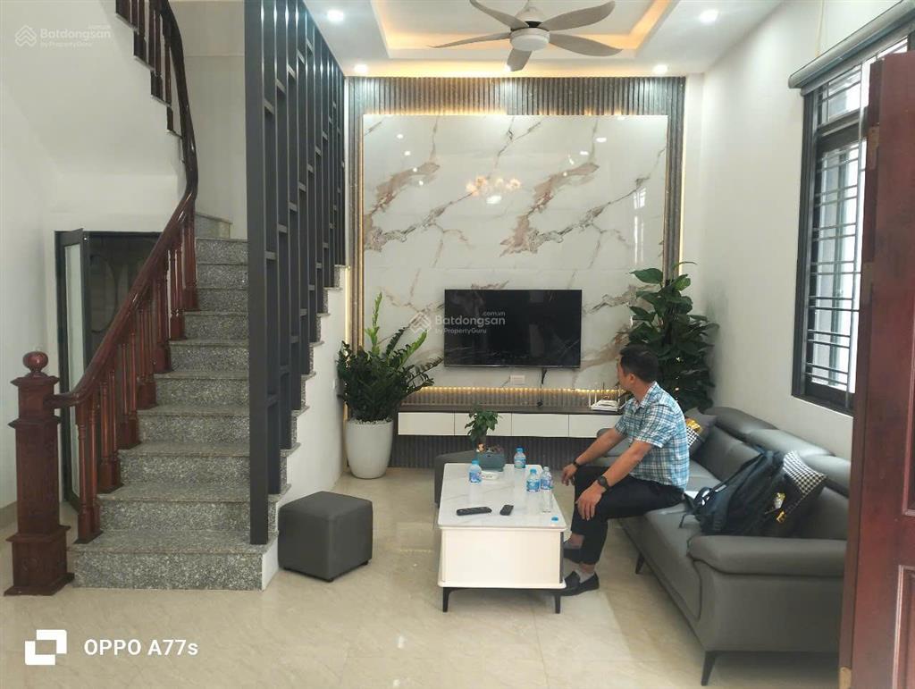 Bán nhà ngọc trục nam từ liêm, ô tô gần, dt 40m2, mt 7m, 3 pn, nội thất vip, 6.8 tỷ