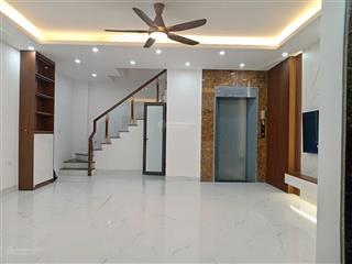 Cần bán nr, dt 48m2x6t, mt 6.5m, ô tô gần, thang máy, nội thất vip, 7.5 tỷ, cầu cốc, tây mỗ, ntl