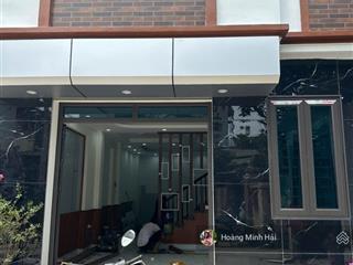Siêu đẹp nr nội thất vip, ô tô gần, gần hồ phố tây mỗ ,dt 50m2x4t,5 pn, mặt tiền 5.2m, giá 9.6 tỷ