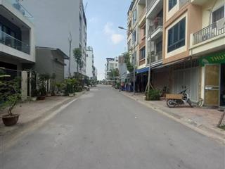 Bán đất khu tái định cư ngọc thụy 2 mặt thoáng đường rộng 12m vỉa hè rộng gần hồ kinh doanh