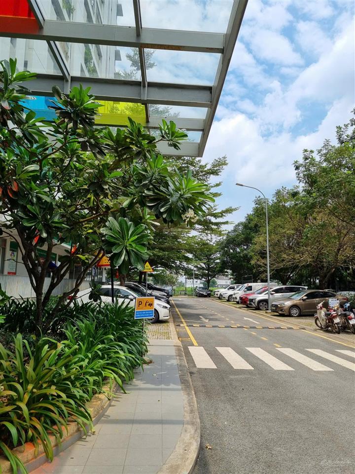 Bán shop hausneo quận 9 144.4m², sổ hồng riêng giá chỉ 48tr/m² giá tốt 7 tỷ