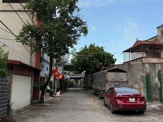 Hoa hậu đất sài sơn quốc oai hn