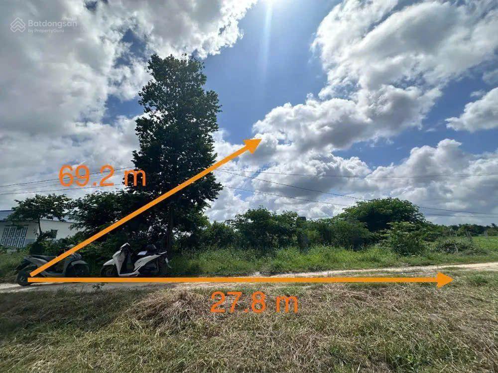 Bán đất tại tân mỹ, đức hòa, long an. dt 2.226 m2, giá cực rẻ