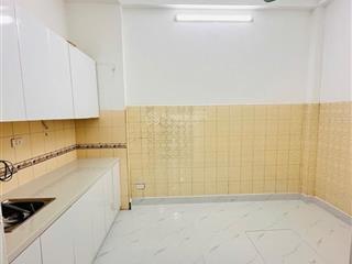 Bán nhà nghĩa đô  2 góc, trước nhà 3m thoáng sáng  35m2, 5 ngủ, 8,5 tỷ
