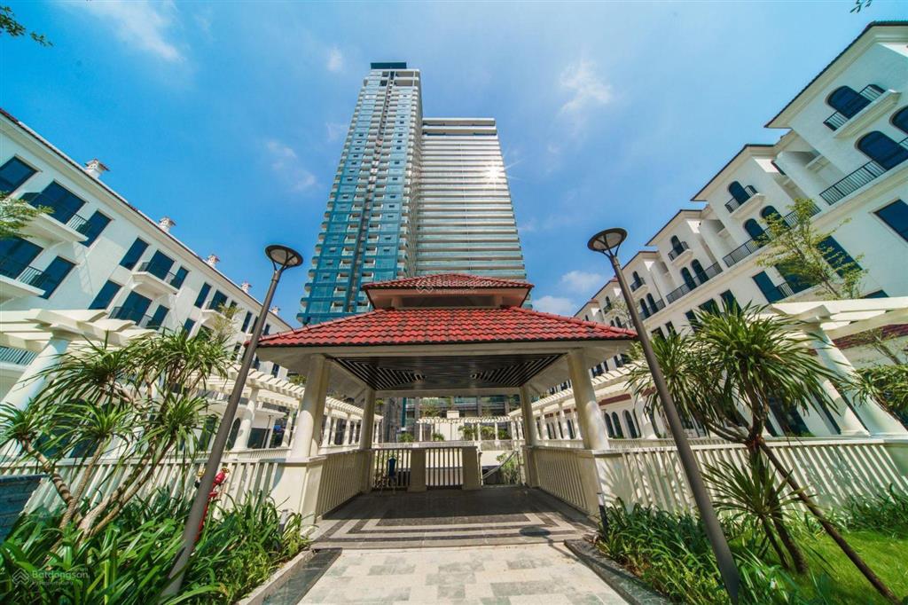 Bán gấp  liền kề sunshine golden river  97m2  30.5 tỷ   0978 025 ***