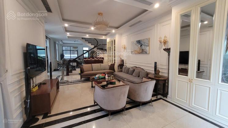 Mới ra  liền kề vườn hoa  120m2  34 tỷ   0978 025 ***